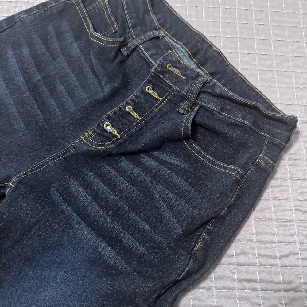Classic Blue Women's Jeans - Picture 2 of 3